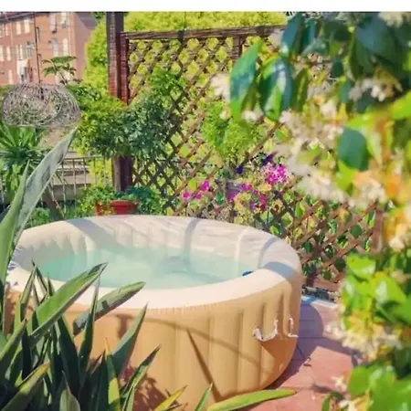 Exotic Flavour House Penzion