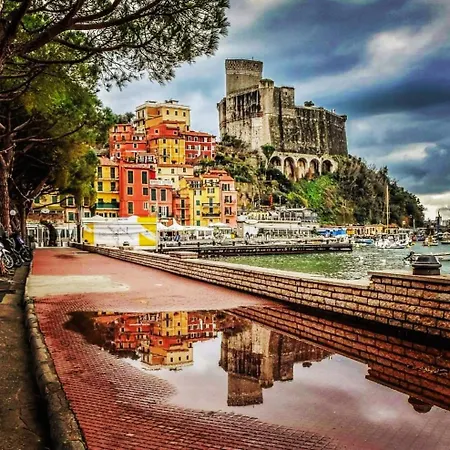 Exotic Flavour House *