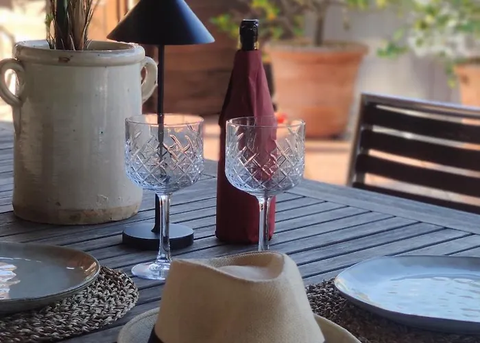 Exotic Flavour House Pensión *